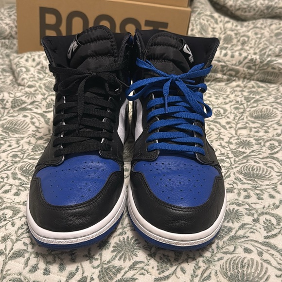 Air Jordan 1 Royal Toe 2020 Size 11.5 Used 9/10 condition - Picture 4 of 6